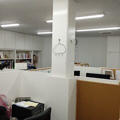 ⭐️正社員募集⭐️月給30万円～⭐️【内装工事・施工管理】の画像