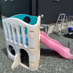 すべり台
の画像