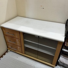 テレビ台の画像