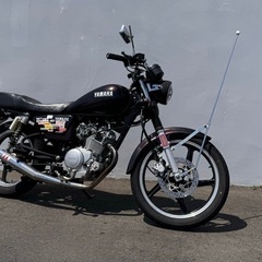YAMAHA YB125SPの画像