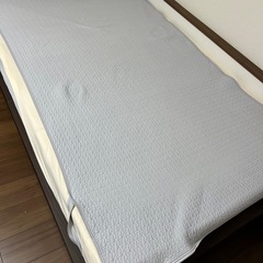 日本製イノアックリビングセミダブル、マットレスの画像