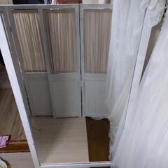 大型ルームミラーの画像