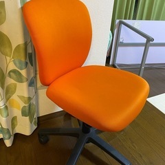 デスクチェア