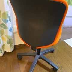 デスクチェアの画像