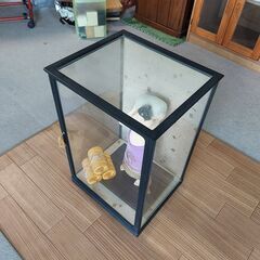 博多人形あきじの（昭満作）＋ガラス人形ケースの画像