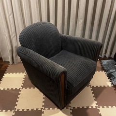 ACME Furniture　1人用ソファー