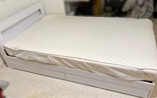 ✨️美品 引き出し付きセミダブルベッド✨️