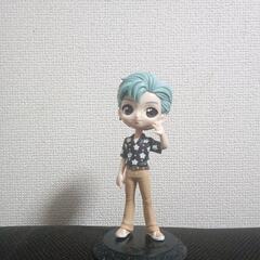 BTS フィギュア