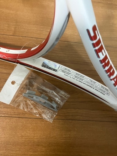 値下げ　硬式テニスラケット　新品　prince EXO3 HYBRID SIERRA II