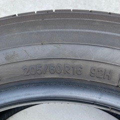 タイヤ　205/60R16 の画像