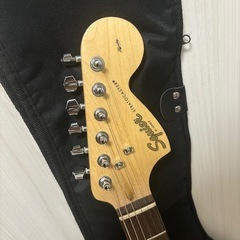 Squier by Fender Stratocaster HSSの画像