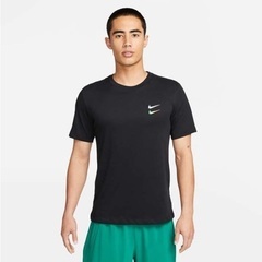 NIKEのTシャツ２枚組みです。サイズはMになりますの画像