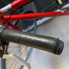 自転車　赤　クロスバイク　の画像