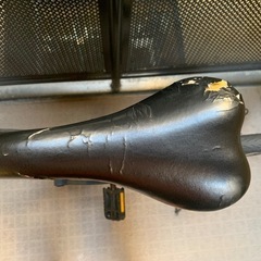 自転車　赤　クロスバイク　の画像
