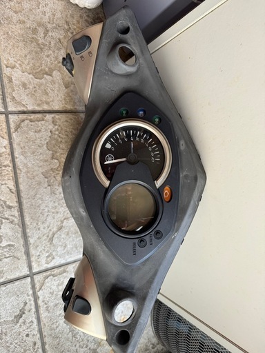 ヤマハ　シグナス2型 台湾5期メーターセット‼️