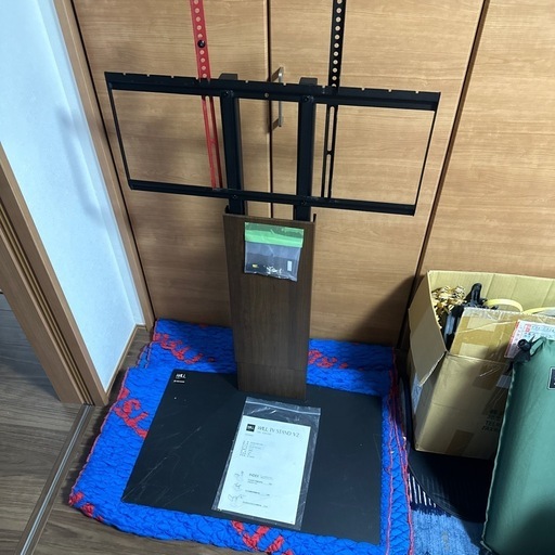 【美品】ウォール　テレビ　スタンド　40㌅〜65