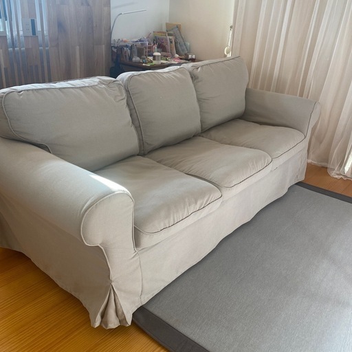 IKEA  エークトルプ3人掛けソファ