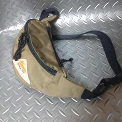 美品【KELTY】ケルティボディーバック　希少タンカラーの画像