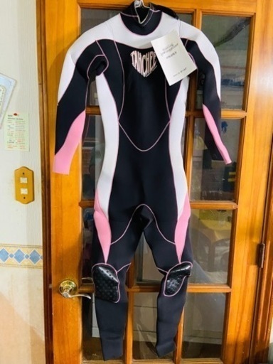 可愛いデザインのウエットスーツ新品！レディース