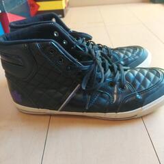 アドミラルハイカットスニーカーエナメルレザー27cmの画像