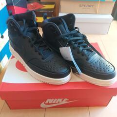 新品未使用ナイキコートビジョンミドルカット26.5cm