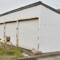 姫路に鍵付き、窓付きガレージ・倉庫あり！車庫や納屋にも