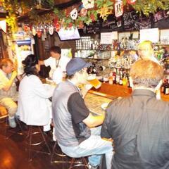 秋葉原の有名カラオケバーで、カラオケ交流会