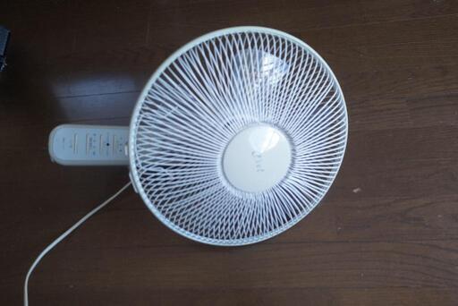 ☆ 壁掛け扇風機 ☆