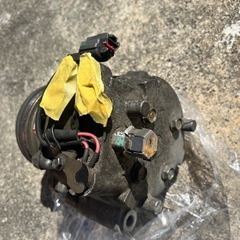 値下げHA4アクティトラックエアコンコンプレッサーの画像
