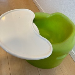 バンボ　机付き　