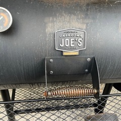 US🇺🇸 オクラホマジョーズ OKLAHOMA JOE'S アメリカンスモークバーベキュー BBQ コンロ 燻製器 キャンプ ガーデンバーベキュー スモーカー テキサススタイル🍉プロフ必読の画像