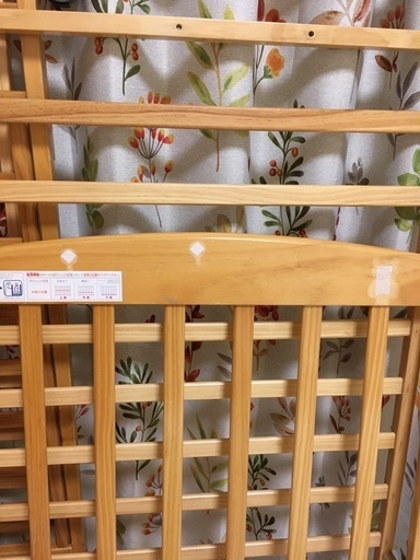カトージ　ベビーベッド　中古