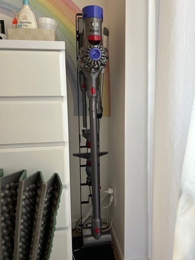 ダイソン　Dyson 掃除機　V8 fluffy+