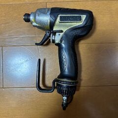 HITACHI 高圧式エアインパクトドライバー