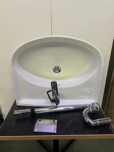 TOTO洗面ボウル 555x455x410