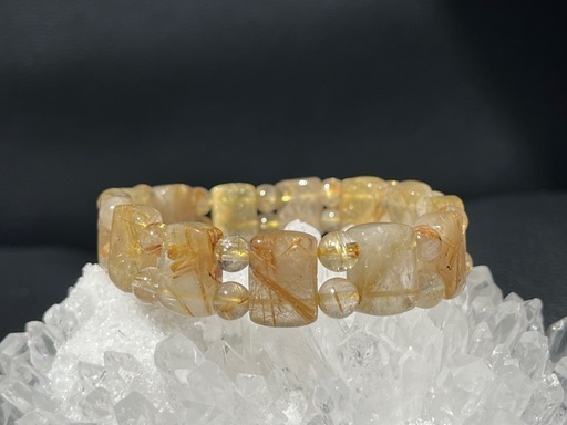 ルチルクォーツ　ブレスレット