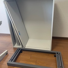 コクヨスチール棚⓵引戸