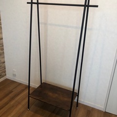 ニトリ　スチールハンガーラックの画像