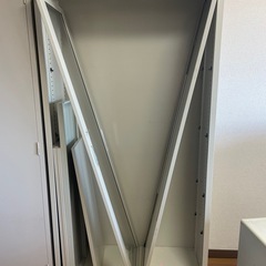 コクヨガラス扉スチール棚③