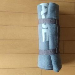 ヤナセオリジナル折りたたみブランケット（新品）