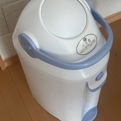 ピジョン　オムツゴミ箱