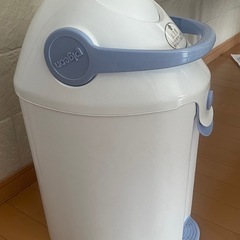 ピジョン　オムツゴミ箱の画像