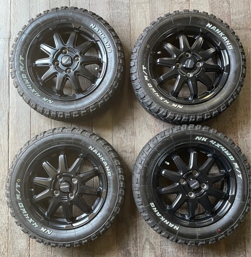 軽自動車用　ゴツゴツタイヤホイールセット