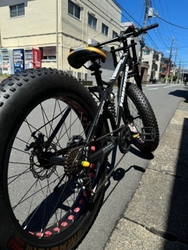 【9/30迄値下げ中】自転車　マウンテンバイク　ほぼ新品