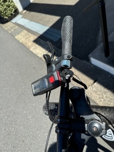 【9/30迄値下げ中】自転車　マウンテンバイク　ほぼ新品