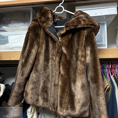 ZARA　毛皮風　ジャケット