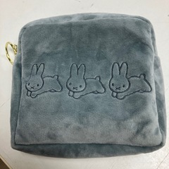 K2408-432 Bruna Animal Lottery ミッフィーポーチ 中古美品の画像