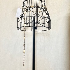 【貝殻ベルト】タグ付！夏にぴったり【新品未使用】の画像