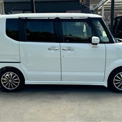 MCCS付きローン取り扱い〇！N-BOX　カスタムGLパッケージ両側パワスラフリップダウンモニター付きの画像