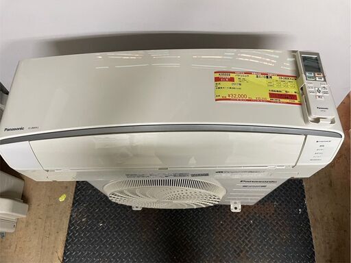K05559　中古エアコン　パナソニック　 2017年製 主に10畳用 冷房能力 2.8KW / 暖房能力 3.6KW